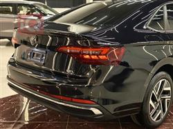 ڤۆڵکسواگن جێتا